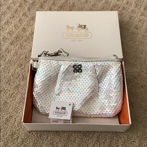 Coach NWOT Audrey Sequin Small Wristlet